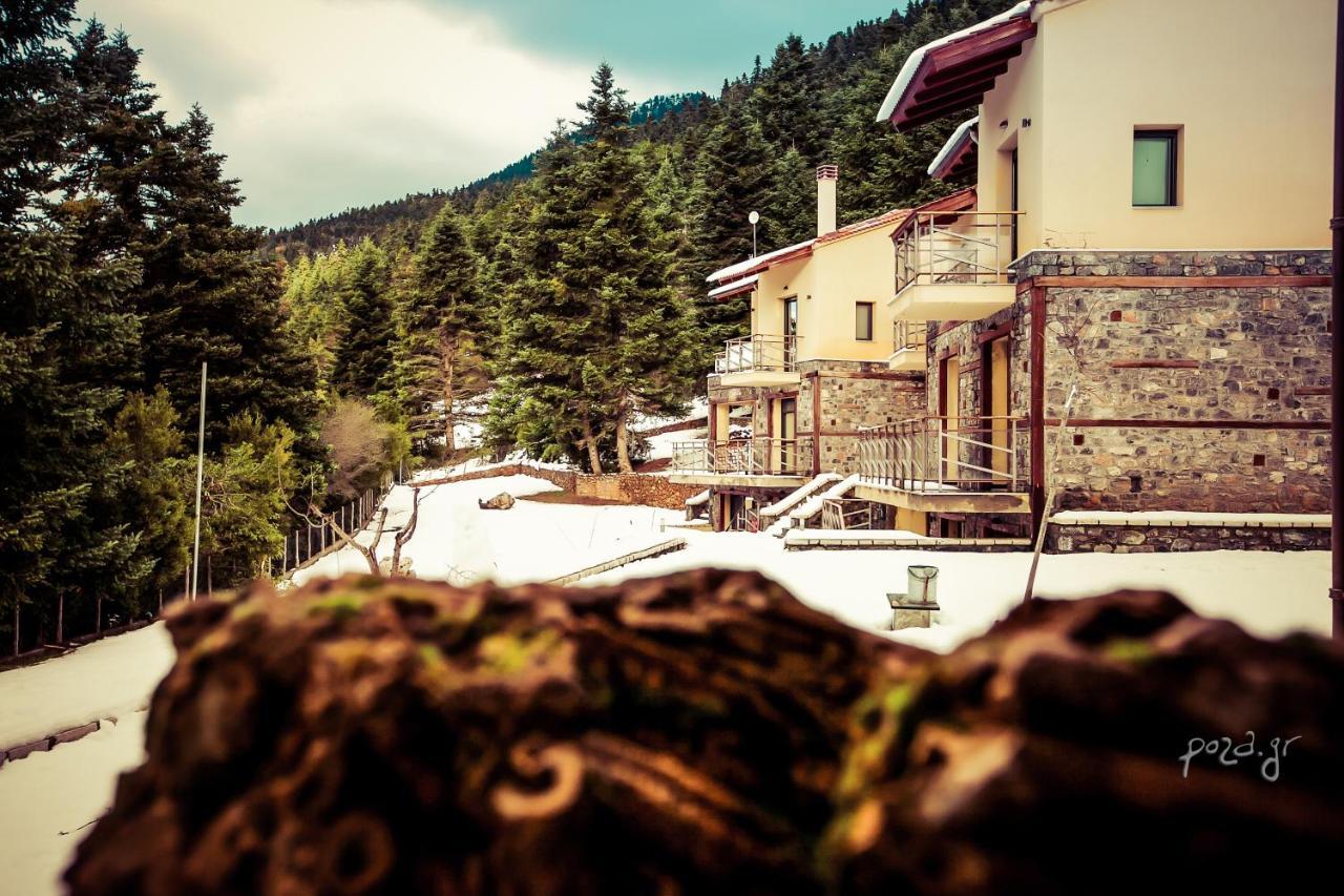 Natura Hotel Vitina Buitenkant foto